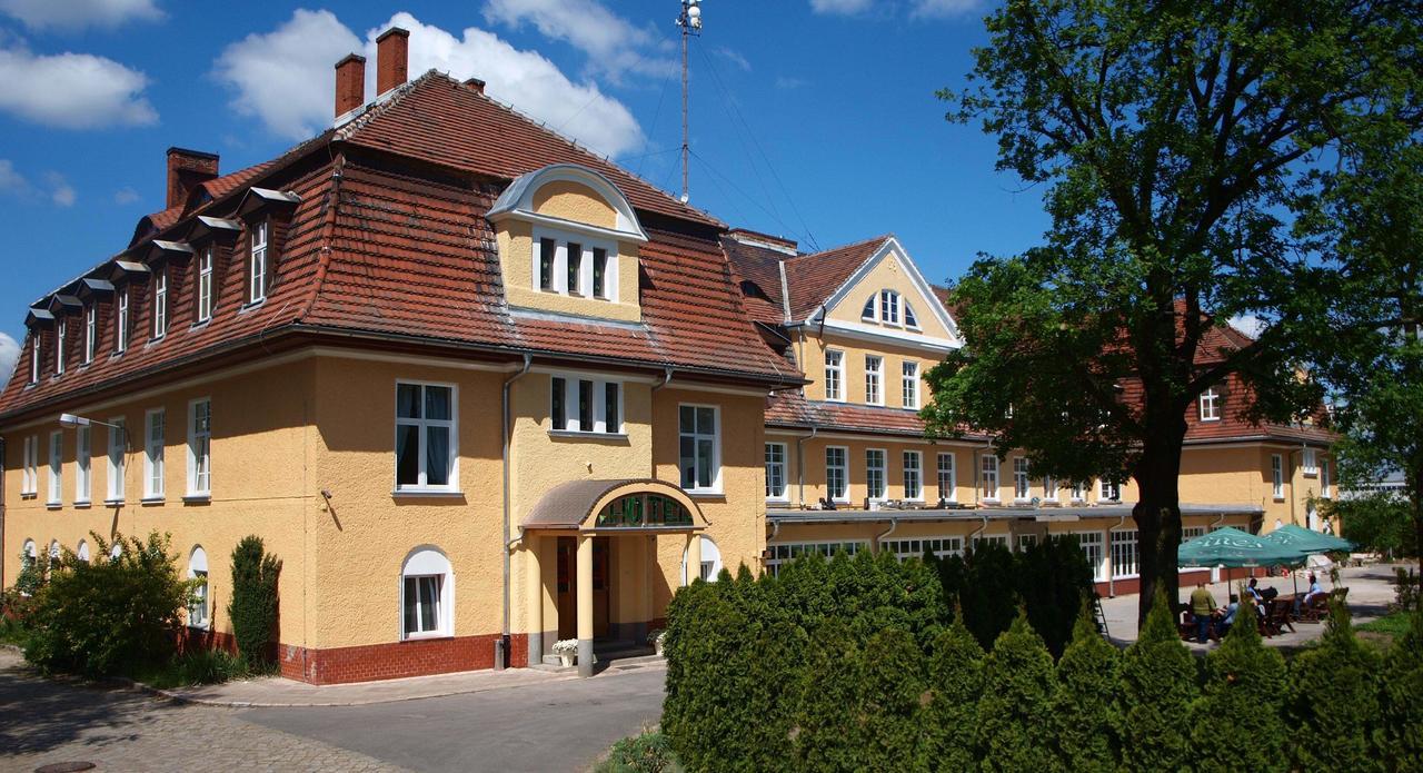 Hotel I Restauracja Chopin Zary  Exterior photo